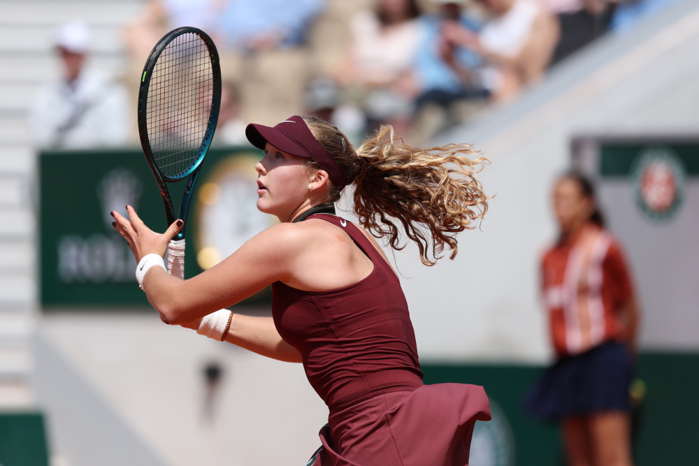 斗呈现得耐 斗呈现得耐