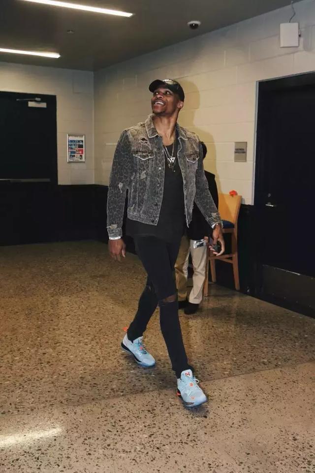 犯规风险与 犯规风险与